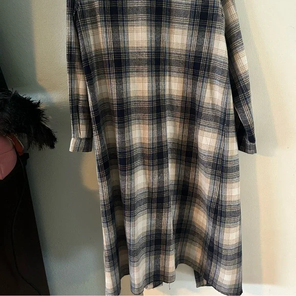 Long shein plaid flannel - blue and light brown - Picture 4 of 5